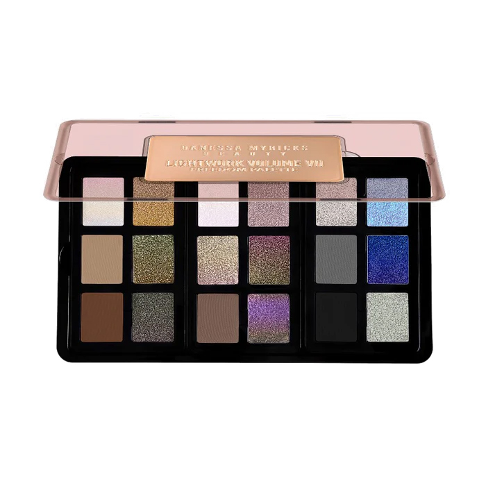 Danessa Myricks Beauty - Lightwork Volume VII Freedom Palette