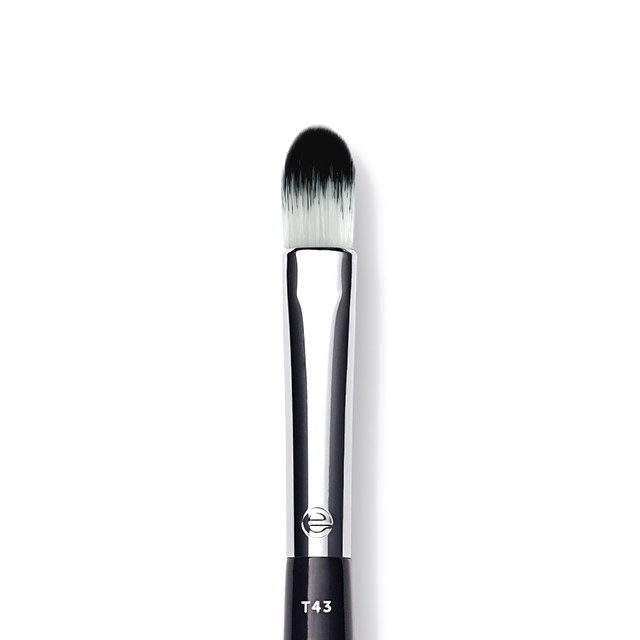 ESUM Cosmetics - T43 Medium Flat Eye Brush 