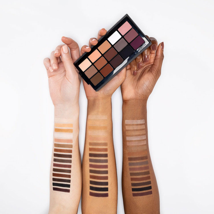 ESUM Cosmetics - The Artistry Palette N°1 BALANCE ESUM Cosmetics - The Artistry Palette N°1 BALANCE