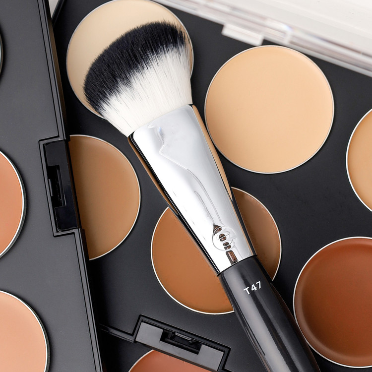 ESUM Cosmetics - T47 Cream Foundation Brush