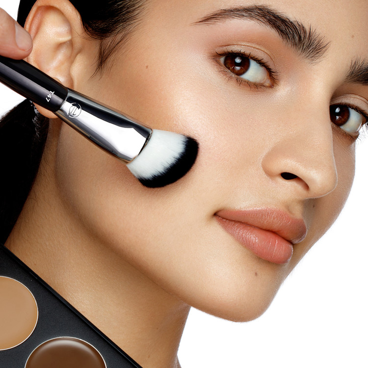 ESUM Cosmetics - T47 Cream Foundation Brush